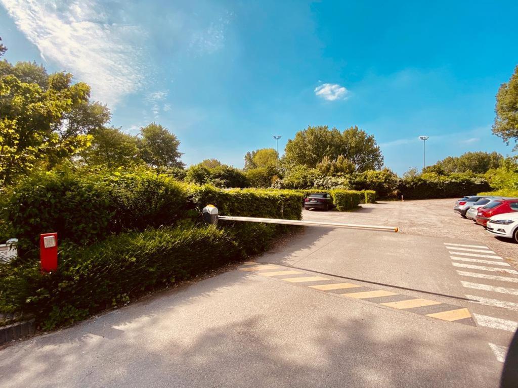 6-Person Apartment With Swimming Pool Tennis Court And Free Parking 25 Le Touquet Eksteriør bilde