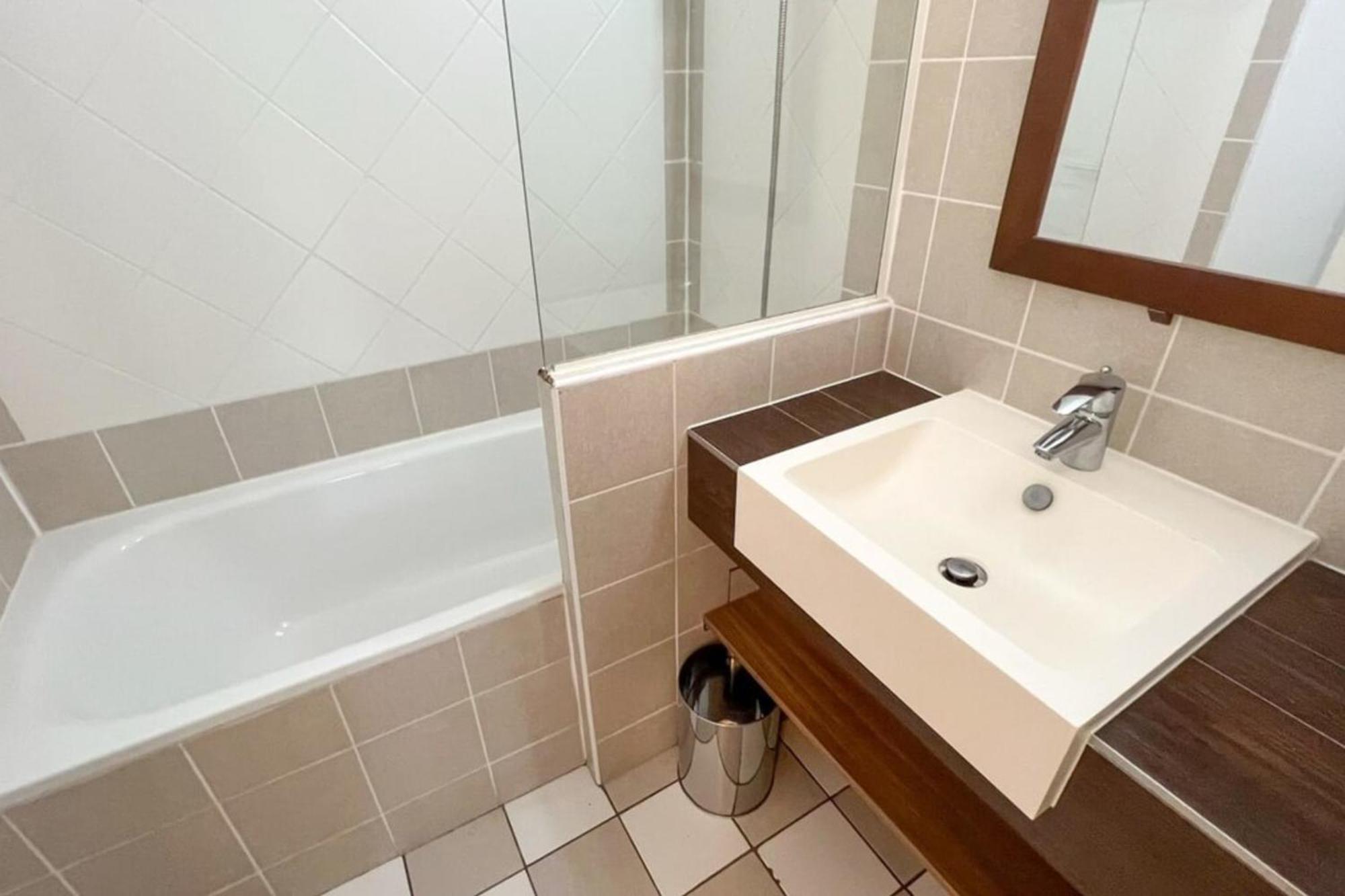 6-Person Apartment With Swimming Pool Tennis Court And Free Parking 25 Le Touquet Eksteriør bilde