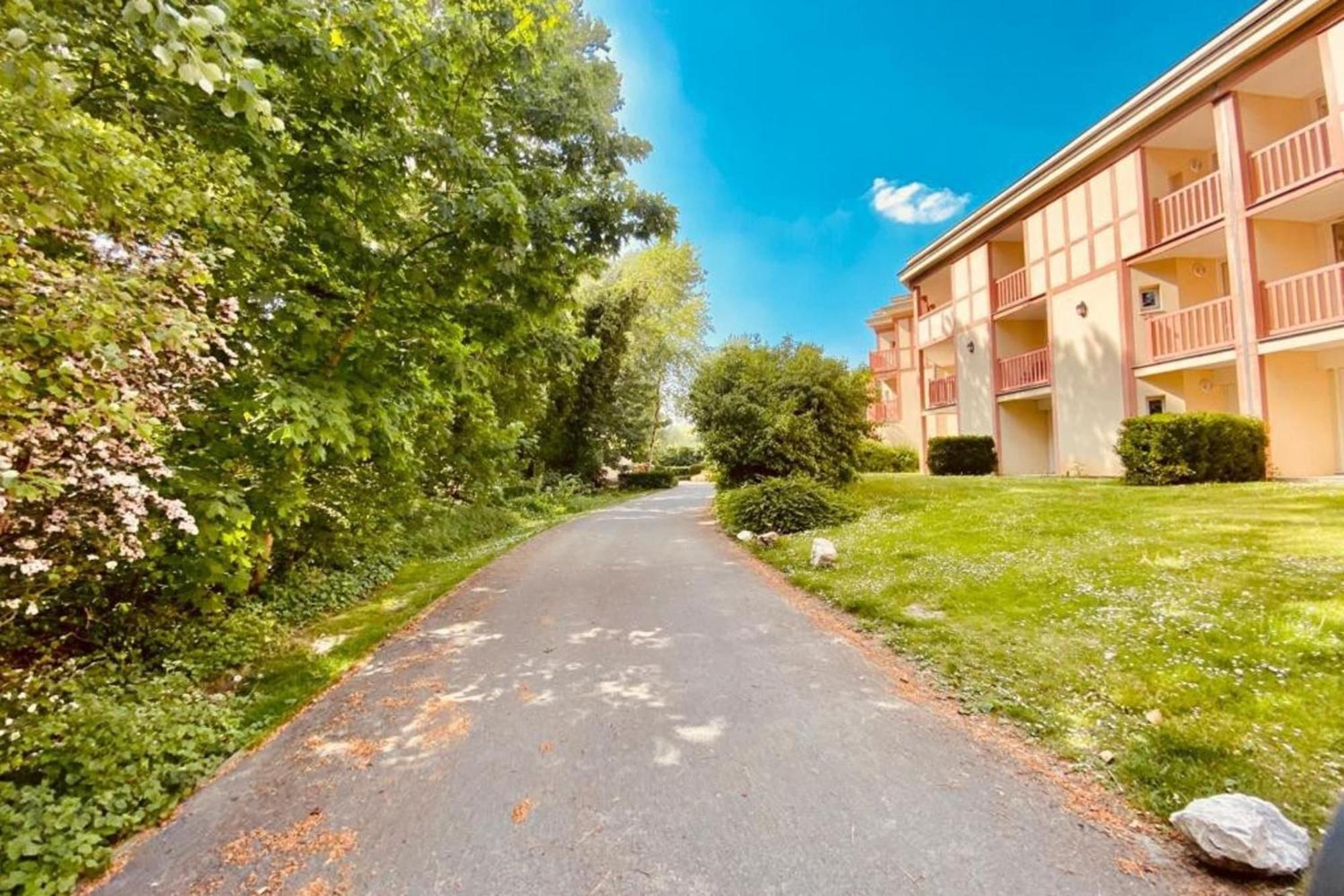 6-Person Apartment With Swimming Pool Tennis Court And Free Parking 25 Le Touquet Eksteriør bilde